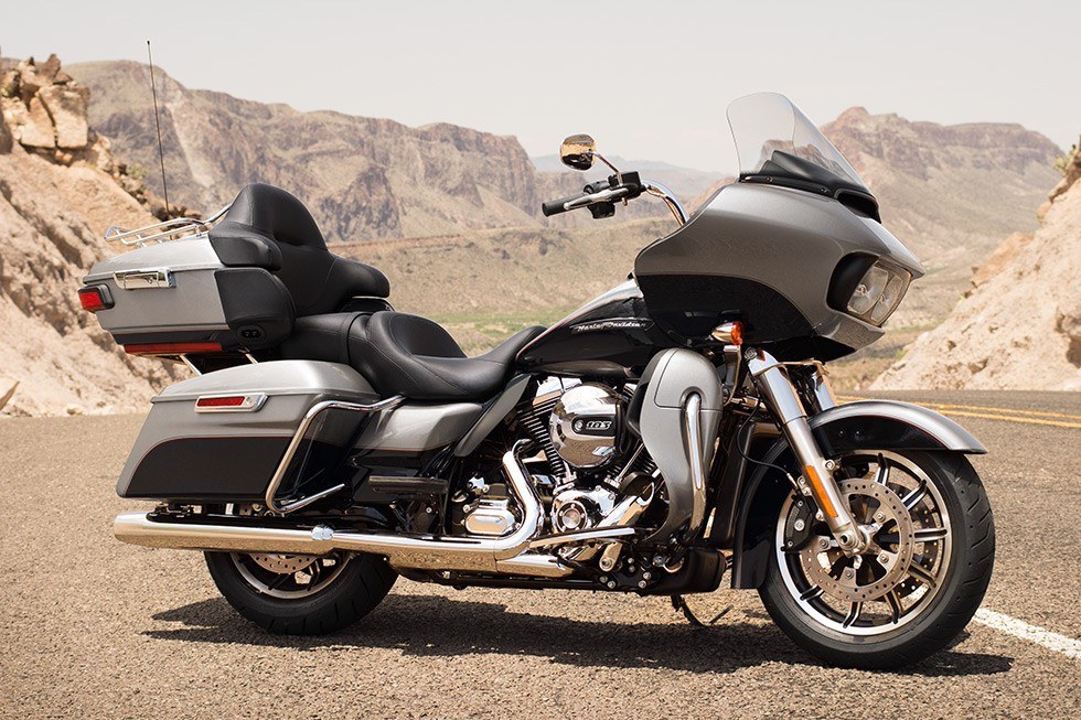 2016 Harley-Davidson Road Glide® Ultra in Scott, Louisiana - Photo 2