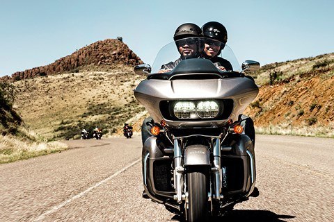 2016 Harley-Davidson Road Glide® Ultra in Burlington, North Carolina - Photo 3