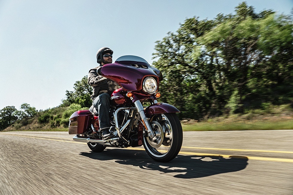 2016 Harley-Davidson Street Glide® Special in Loveland, Colorado - Photo 9