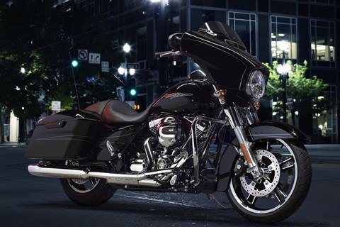 2016 Harley-Davidson Street Glide® Special in Greenville, South Carolina - Photo 2