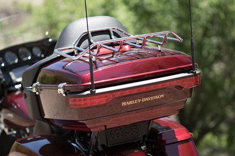 2016 Harley-Davidson Ultra Limited in Dubuque, Iowa - Photo 10