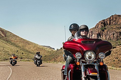 2016 Harley-Davidson Ultra Limited in Dubuque, Iowa - Photo 11
