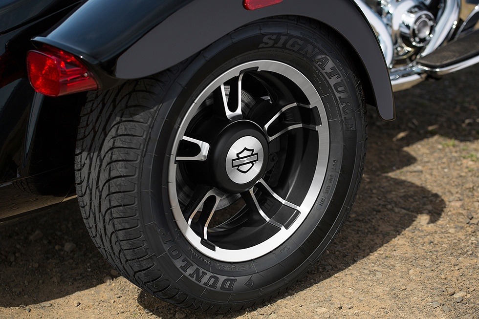 2016 Harley-Davidson Freewheeler™ in Loveland, Colorado - Photo 10