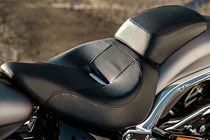 2017 Harley-Davidson Breakout® in Columbia, Missouri - Photo 7