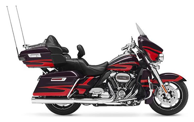 2017 Harley-Davidson CVO™ Limited in Greenville, South Carolina - Photo 1