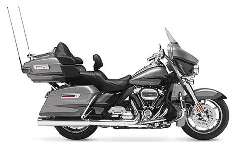 2017 Harley-Davidson CVO™ Limited in San Antonio, Texas - Photo 1