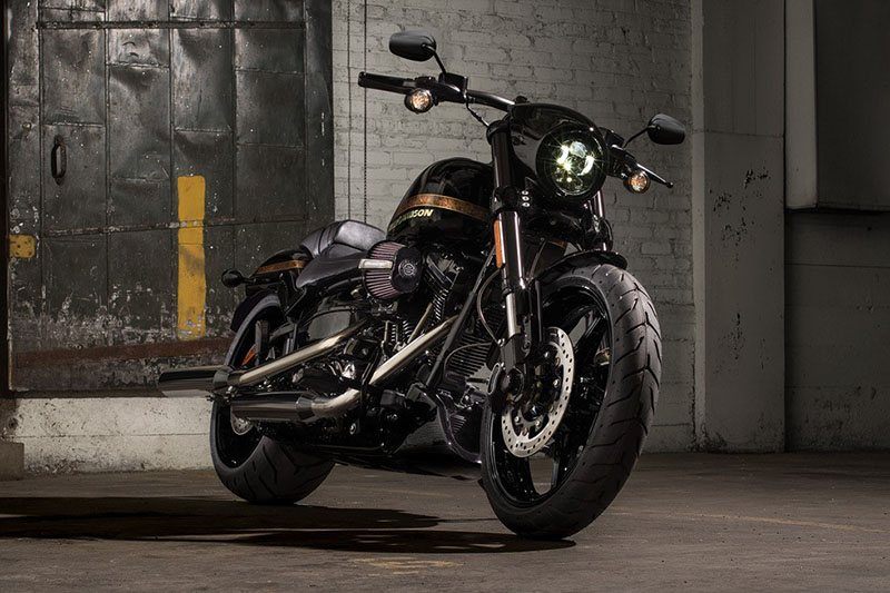 2017 Harley-Davidson CVO™ Pro Street Breakout® in Salem, Oregon - Photo 3