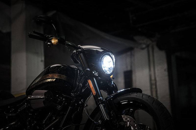 2017 Harley-Davidson CVO™ Pro Street Breakout® in Salem, Oregon - Photo 5