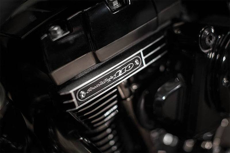 2017 Harley-Davidson CVO™ Pro Street Breakout® in Salem, Oregon - Photo 15