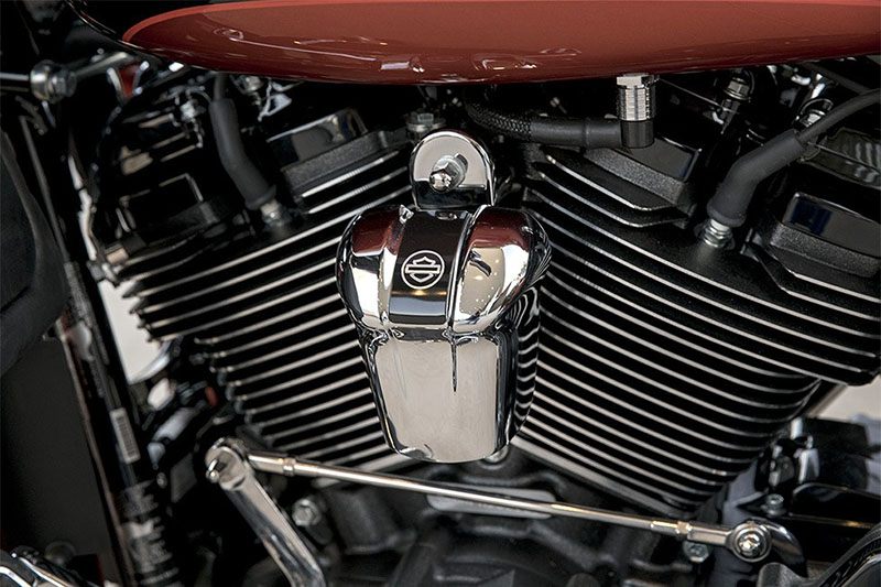 2017 Harley-Davidson CVO™ Street Glide® in Scott, Louisiana - Photo 9