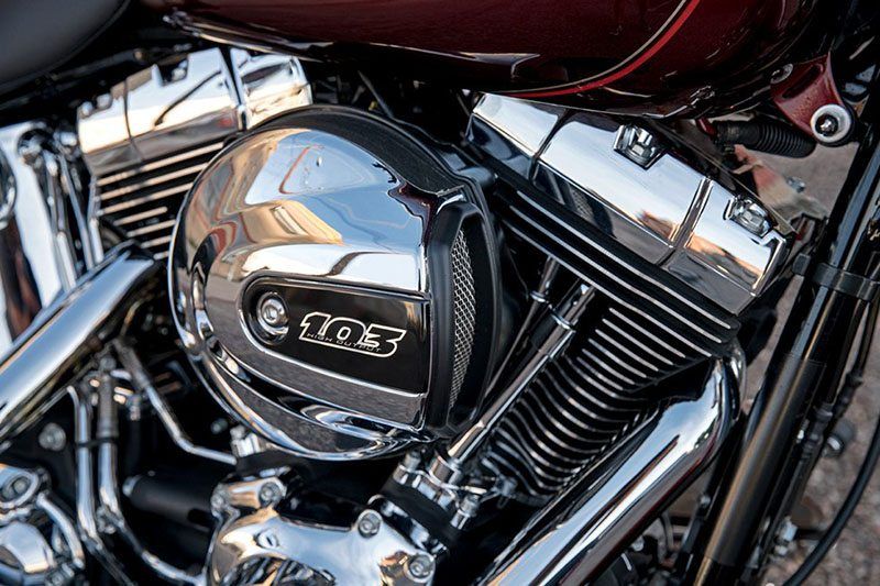 2017 Harley-Davidson Heritage Softail® Classic 7