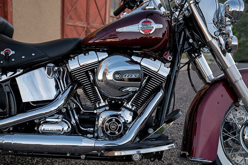 2017 Harley-Davidson Heritage Softail® Classic 9