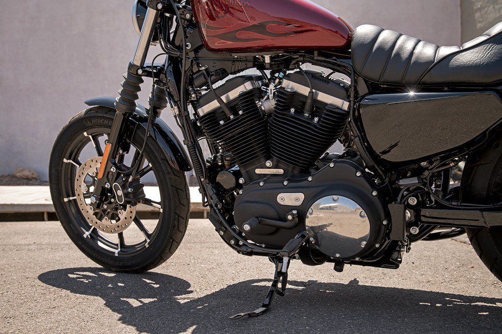 2017 Harley-Davidson Iron 883™ in Omaha, Nebraska - Photo 10