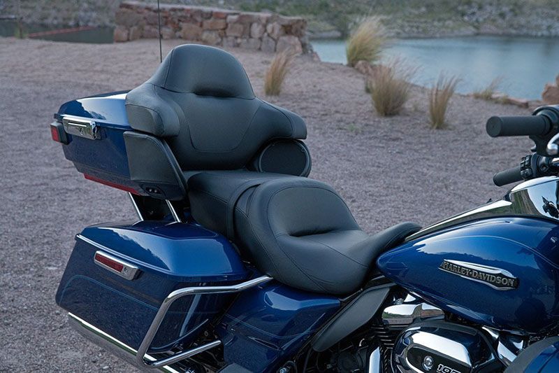 2017 Harley-Davidson Electra Glide® Ultra Classic® in Lima, Ohio - Photo 19