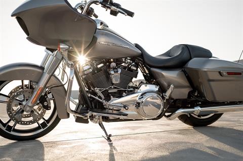 2017 Harley-Davidson Road Glide® in Slidell, Louisiana - Photo 5