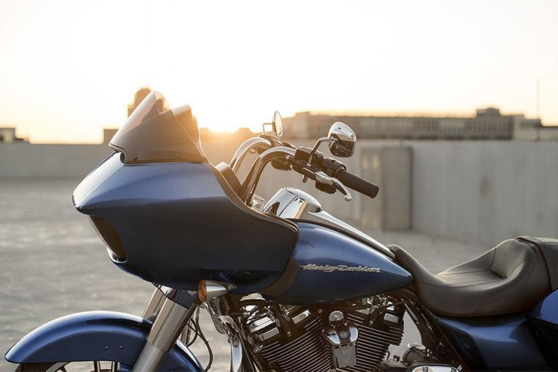 2017 Harley-Davidson Road Glide® Special in Eugene, Oregon - Photo 12