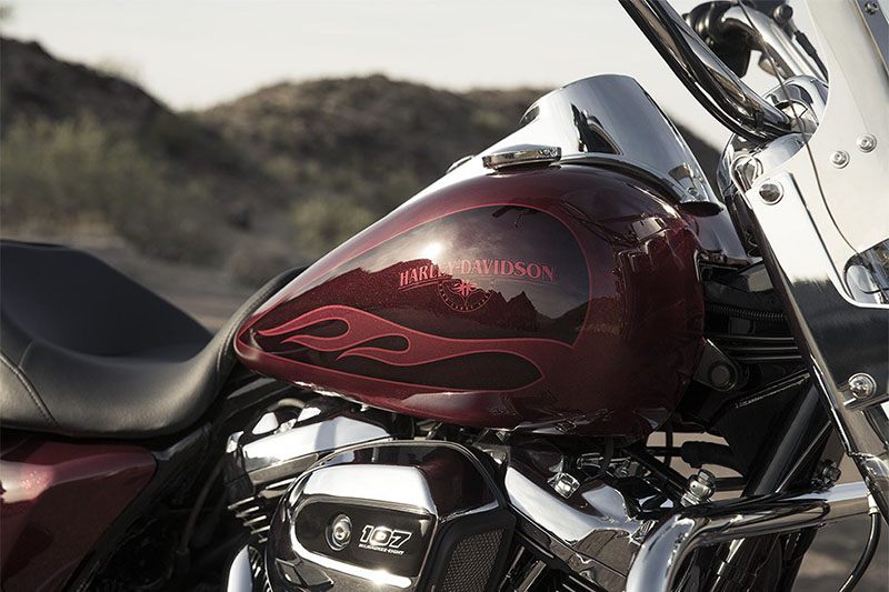 2017 Harley-Davidson Road King® in Salem, Oregon - Photo 8