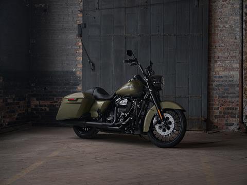 2017 Harley-Davidson Road King® Special in Slidell, Louisiana - Photo 3