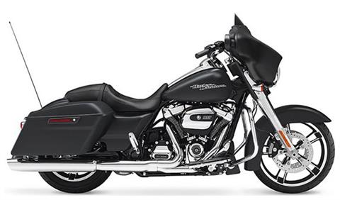 2017 Harley-Davidson Street Glide® in Salem, Oregon - Photo 1