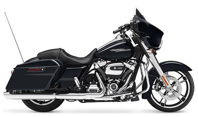 2017 Harley-Davidson Street Glide® in San Antonio, Texas - Photo 10