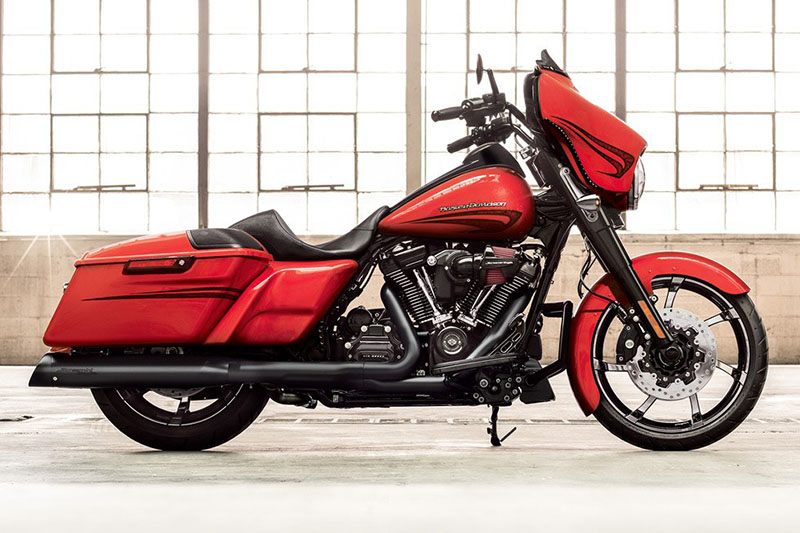 2017 Harley-Davidson Street Glide® Special in Slidell, Louisiana - Photo 13