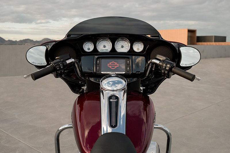 2017 Harley-Davidson Street Glide® Special in Baton Rouge, Louisiana - Photo 15