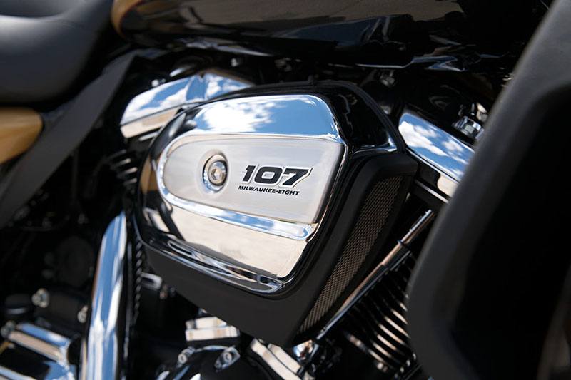 2017 Harley-Davidson Ultra Limited in West End, North Carolina - Photo 13