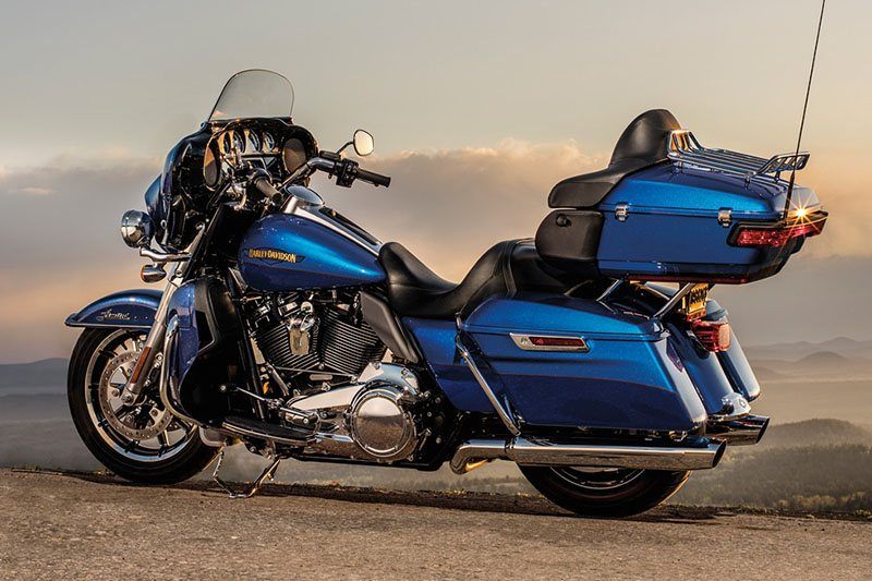2017 Harley-Davidson Ultra Limited Low 3
