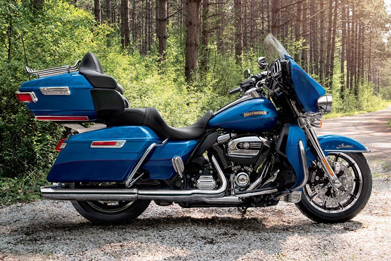 2017 Harley-Davidson Ultra Limited Low in Greenville, South Carolina - Photo 2