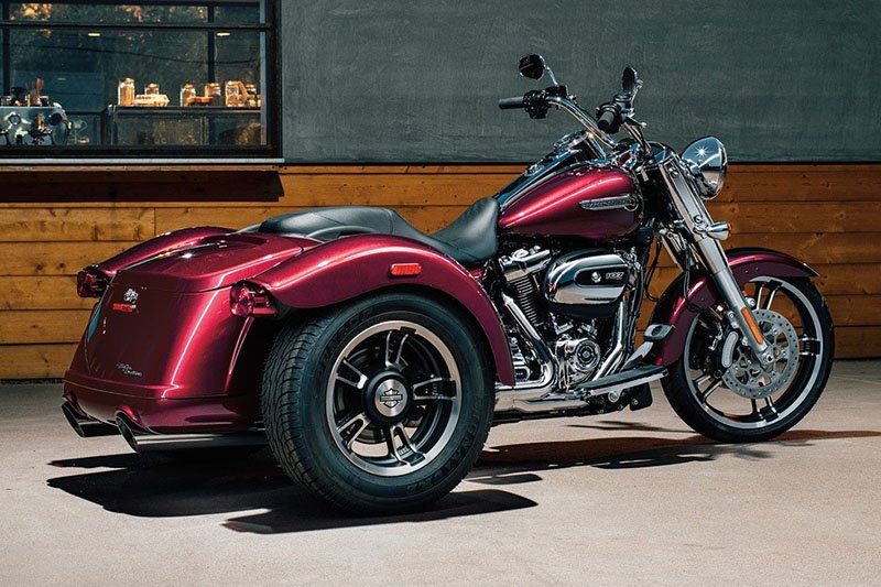 2017 Harley-Davidson Freewheeler in Loveland, Colorado - Photo 3
