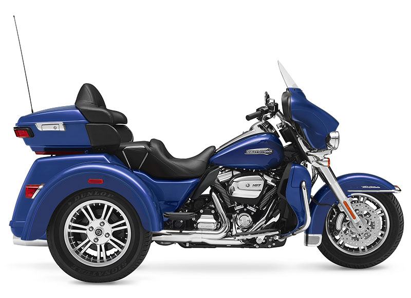 2017 Harley-Davidson Tri Glide® Ultra in Burlington, North Carolina - Photo 1