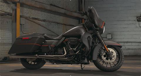 2018 Harley-Davidson CVO™ Street Glide® in Loveland, Colorado - Photo 2