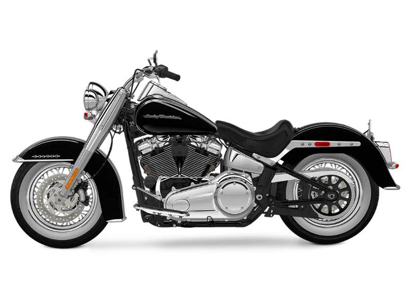 2018 Harley-Davidson Softail® Deluxe 107 in Salem, Oregon - Photo 2