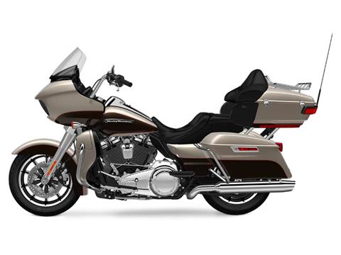 2018 Harley-Davidson Road Glide® Ultra in Greenville, South Carolina - Photo 2