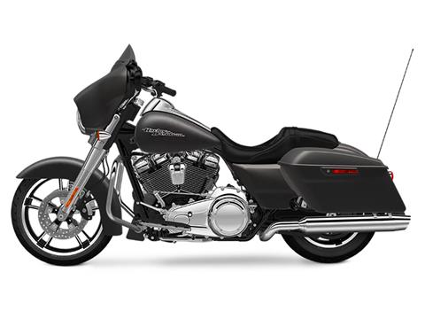 2018 Harley-Davidson Street Glide® in Scott, Louisiana - Photo 2