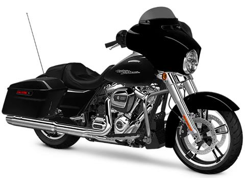 2018 Harley-Davidson Street Glide® in Dubuque, Iowa - Photo 3