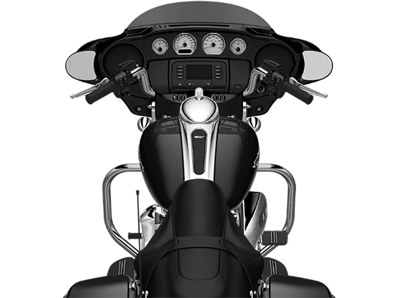 2018 Harley-Davidson Street Glide® in Dubuque, Iowa - Photo 8
