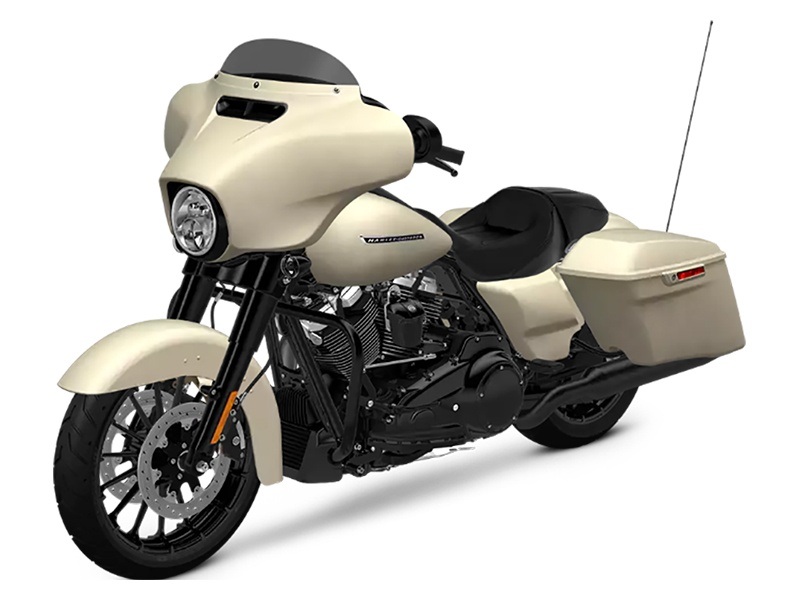 2018 Harley-Davidson Street Glide® Special in Omaha, Nebraska - Photo 4