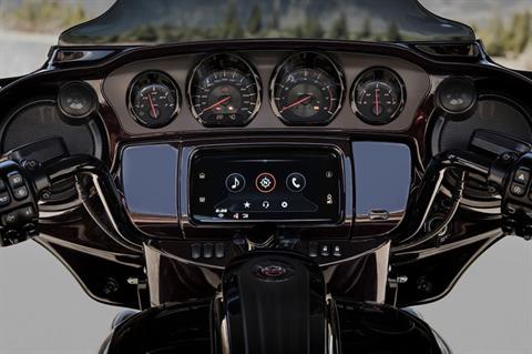 2019 Harley-Davidson CVO™ Street Glide® in Slidell, Louisiana - Photo 5