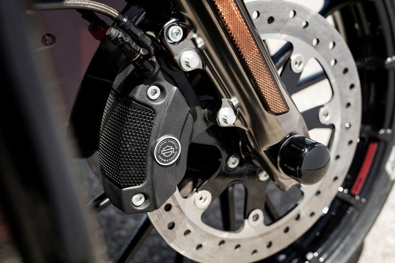 2019 Harley-Davidson CVO™ Street Glide® in Scott, Louisiana - Photo 8