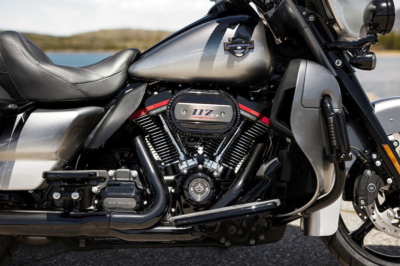 2019 Harley-Davidson CVO™ Limited in Greenville, South Carolina - Photo 4