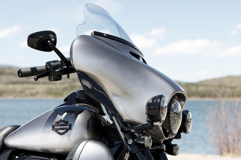 2019 Harley-Davidson CVO™ Limited in Greenville, South Carolina - Photo 6