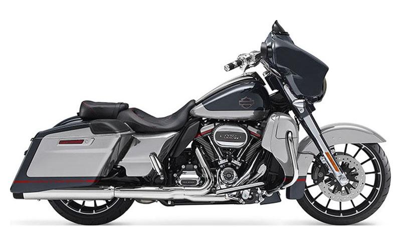 Used 2019 Harley Davidson CVO Street Glide Motorcycles in Houston TX 959262 Charred Steel Lightning Silver