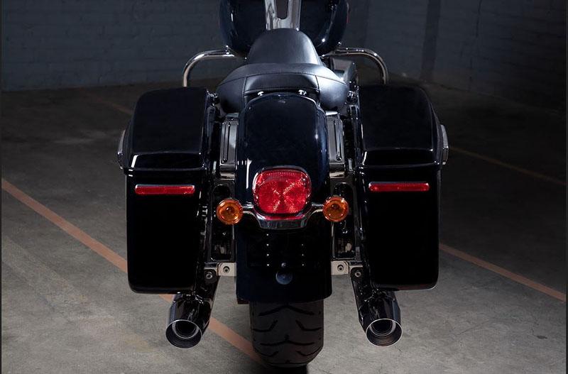 2019 Harley-Davidson Electra Glide® Standard in Omaha, Nebraska - Photo 5