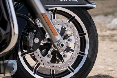 2019 Harley-Davidson Electra Glide® Ultra Classic® in Burlington, North Carolina - Photo 9