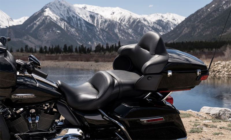 2019 Harley-Davidson Electra Glide® Ultra Classic® in Burlington, North Carolina - Photo 8