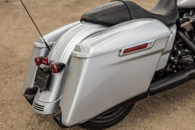 2019 Harley-Davidson Street Glide® Special in Scott, Louisiana - Photo 8