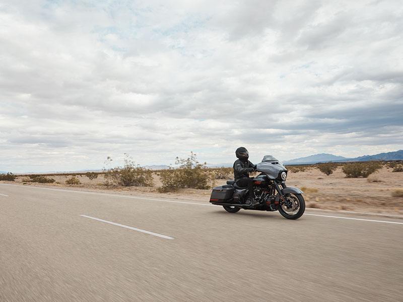 2020 Harley-Davidson CVO™ Street Glide® in Greenville, South Carolina - Photo 12