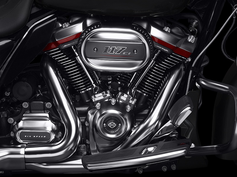 2020 Harley-Davidson CVO™ Street Glide® in Greenville, South Carolina - Photo 6