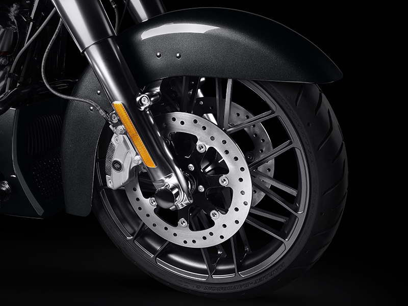 2020 Harley-Davidson CVO™ Street Glide® in Greenville, South Carolina - Photo 8